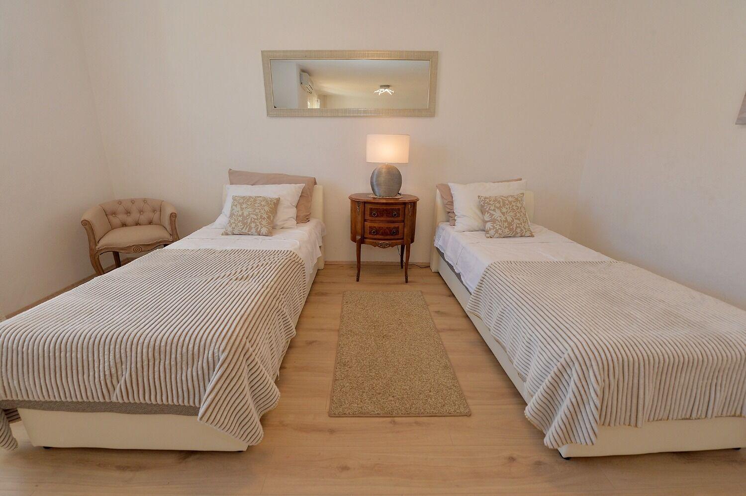 Apartments Olive Garden - Swimming Pool Biograd Na Moru Dış mekan fotoğraf